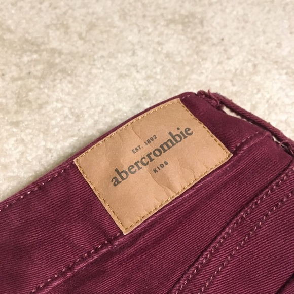 Abercrombie kids burgundy jeans - Picture 2 of 3